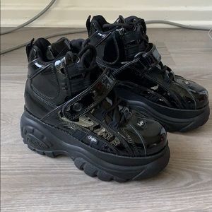 Buffalo London Combat/ Moon Boots